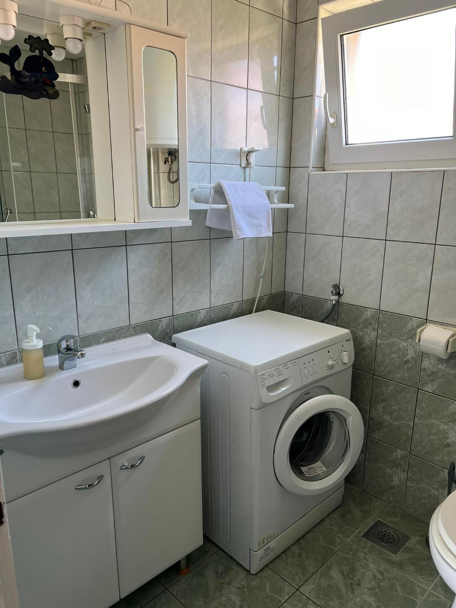 Apartments Jita Примоштен Экстерьер фото