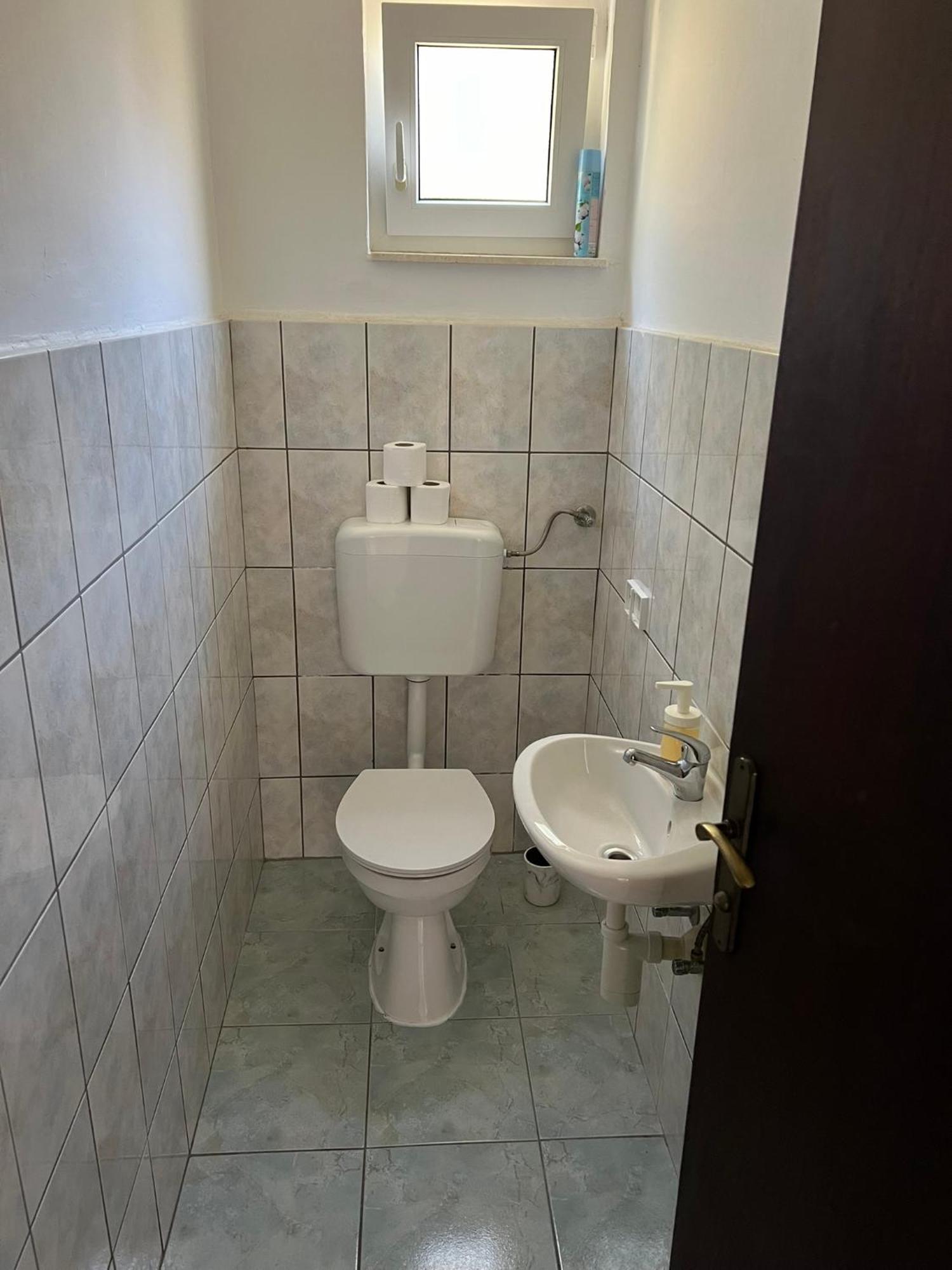 Apartments Jita Примоштен Экстерьер фото